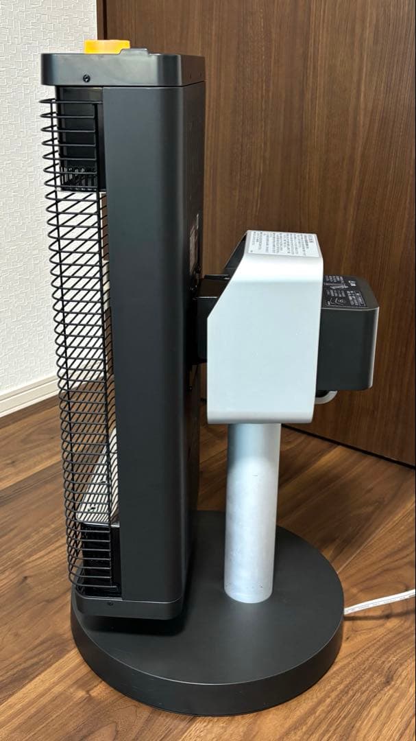 DAIKIN 遠赤外線暖房機　セラムヒート　2018年製