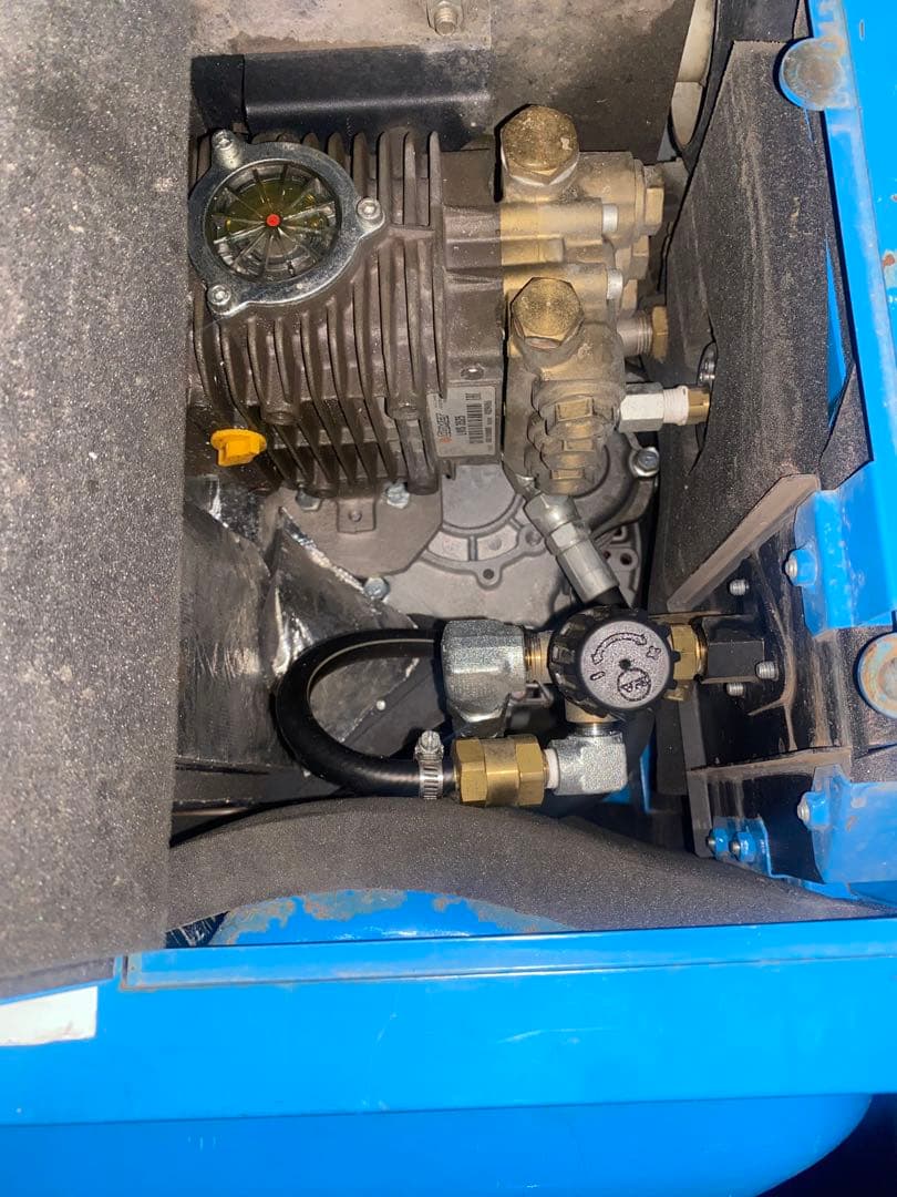 高圧洗浄機本体 GBX1513 青