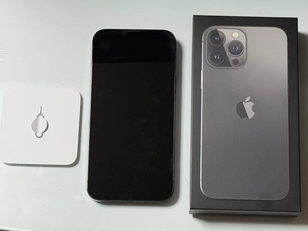 む*ん様 【極美品】iPhone13 Pro Max 256GBグラファイト　S