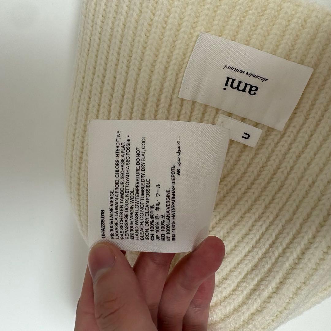 AMI PARISホワイト ニット帽　 m13