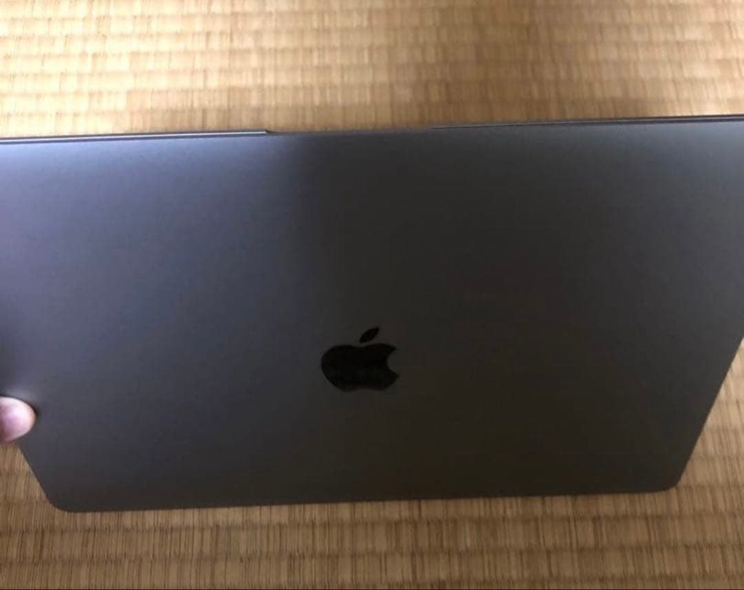 MacBook Air Retina 13.3インチ