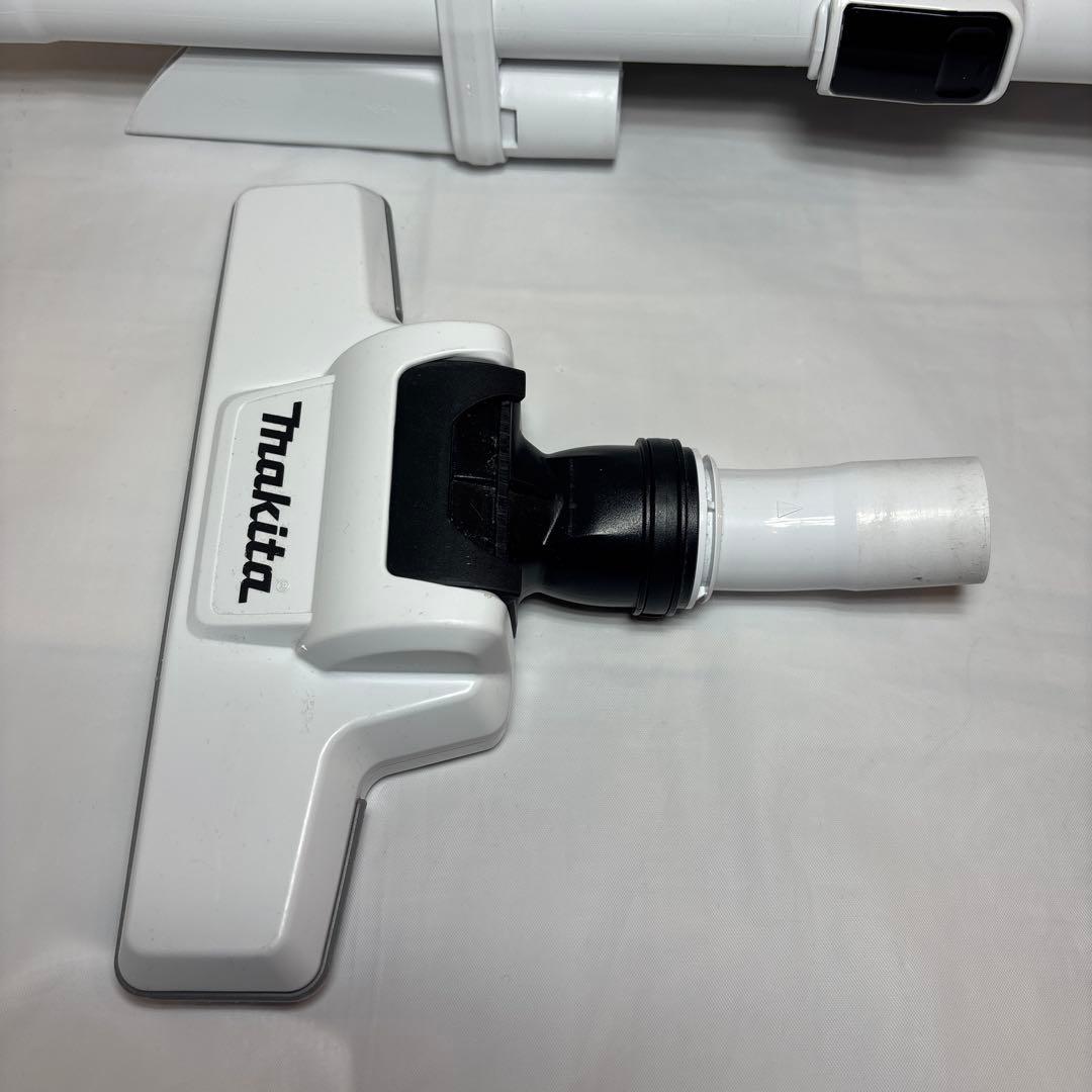 マキタ 40Vmax コードレススティッククリーナー　バッテリー充電器付き