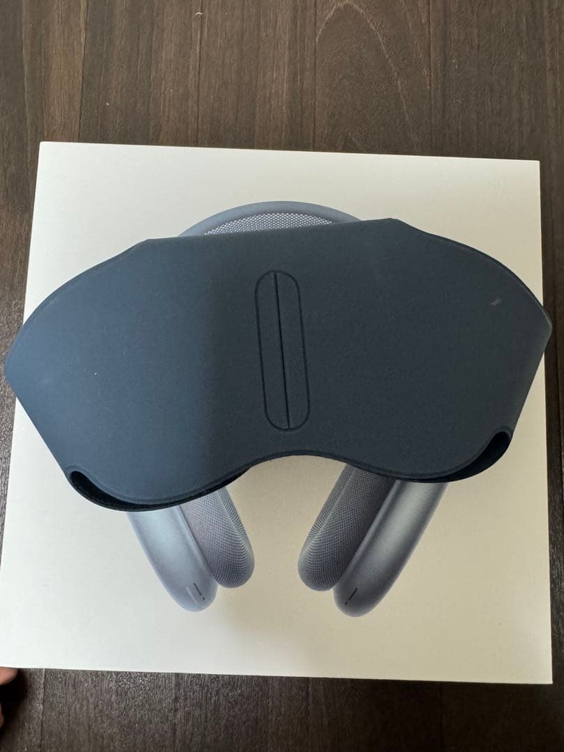 AirPods Max第2世代カバー付き