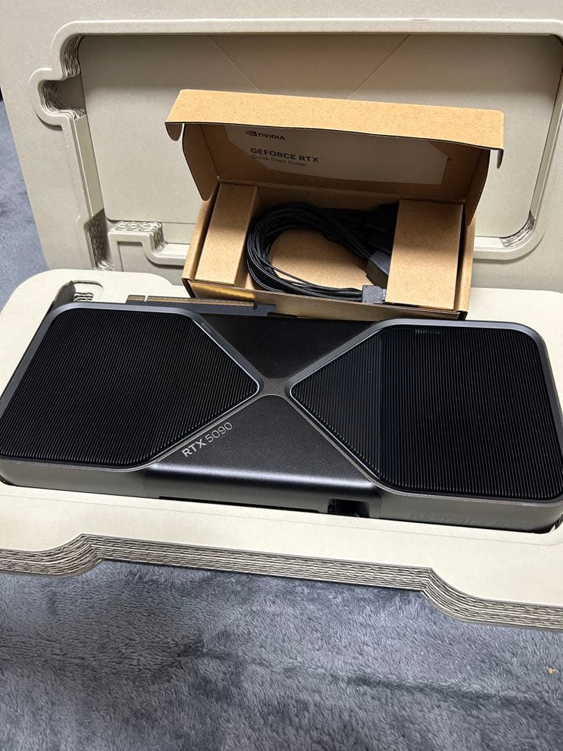 (L&Rさん専用)RTX5090 founders edition