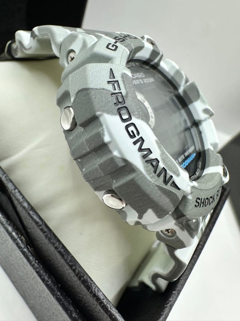 新品未使用　G-SHOCK GW-200CF-7JF カモ