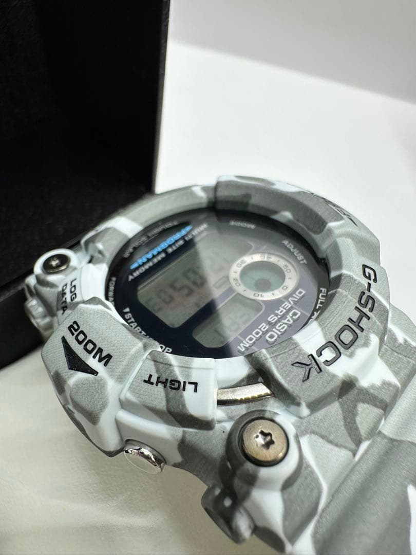 新品未使用　G-SHOCK GW-200CF-7JF カモ