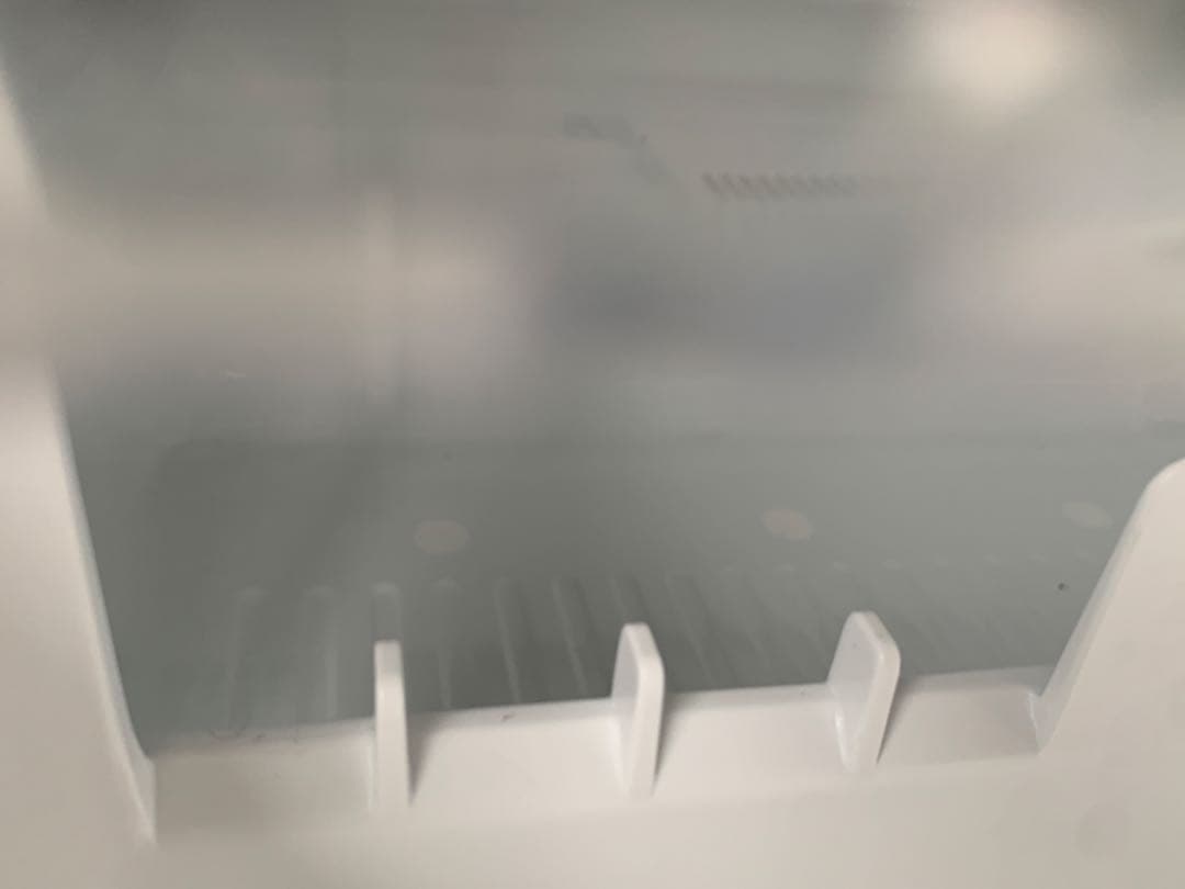 動作品　東芝555L大容量GR-J560FV 6ドア冷蔵庫 2016年