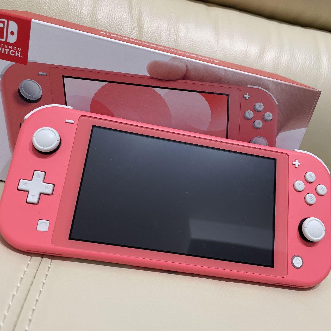 美品‼️あつ森＆Nintendo Switch 大人気色‼️ コーラルピンク
