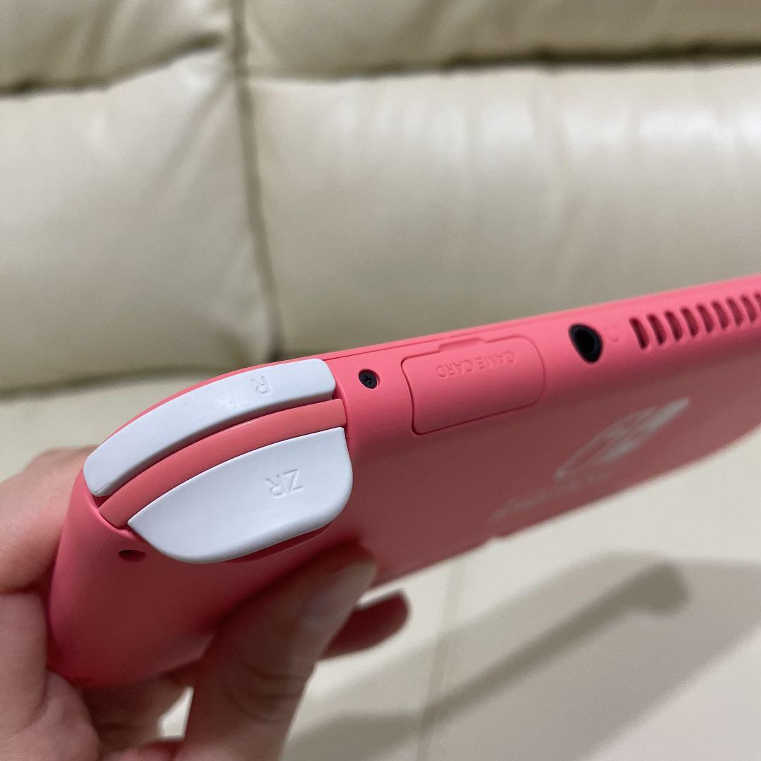 美品‼️あつ森＆Nintendo Switch 大人気色‼️ コーラルピンク