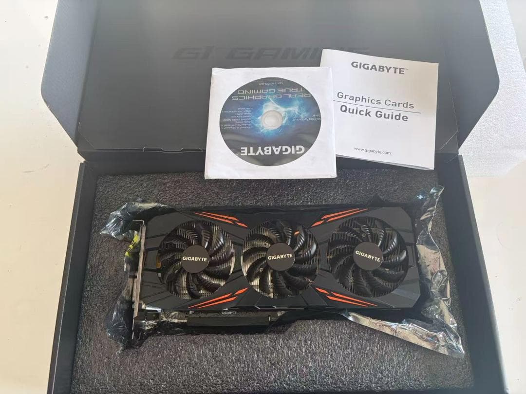 NVIDIA Geforce GTX1080 ビデオカード 8 GB 美品