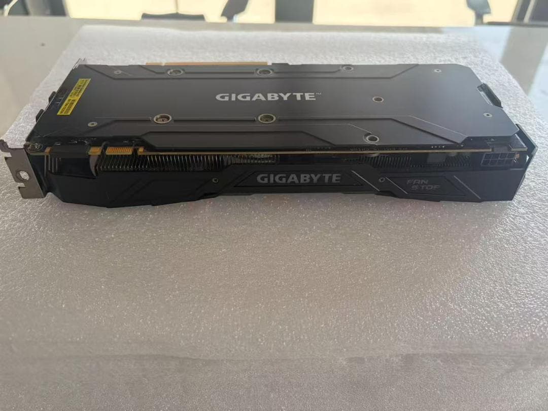 NVIDIA Geforce GTX1080 ビデオカード 8 GB 美品