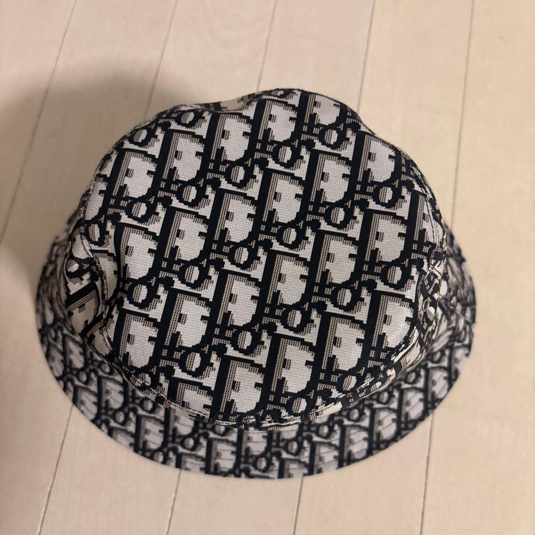 最安値DIORリバーシブルバケットハット