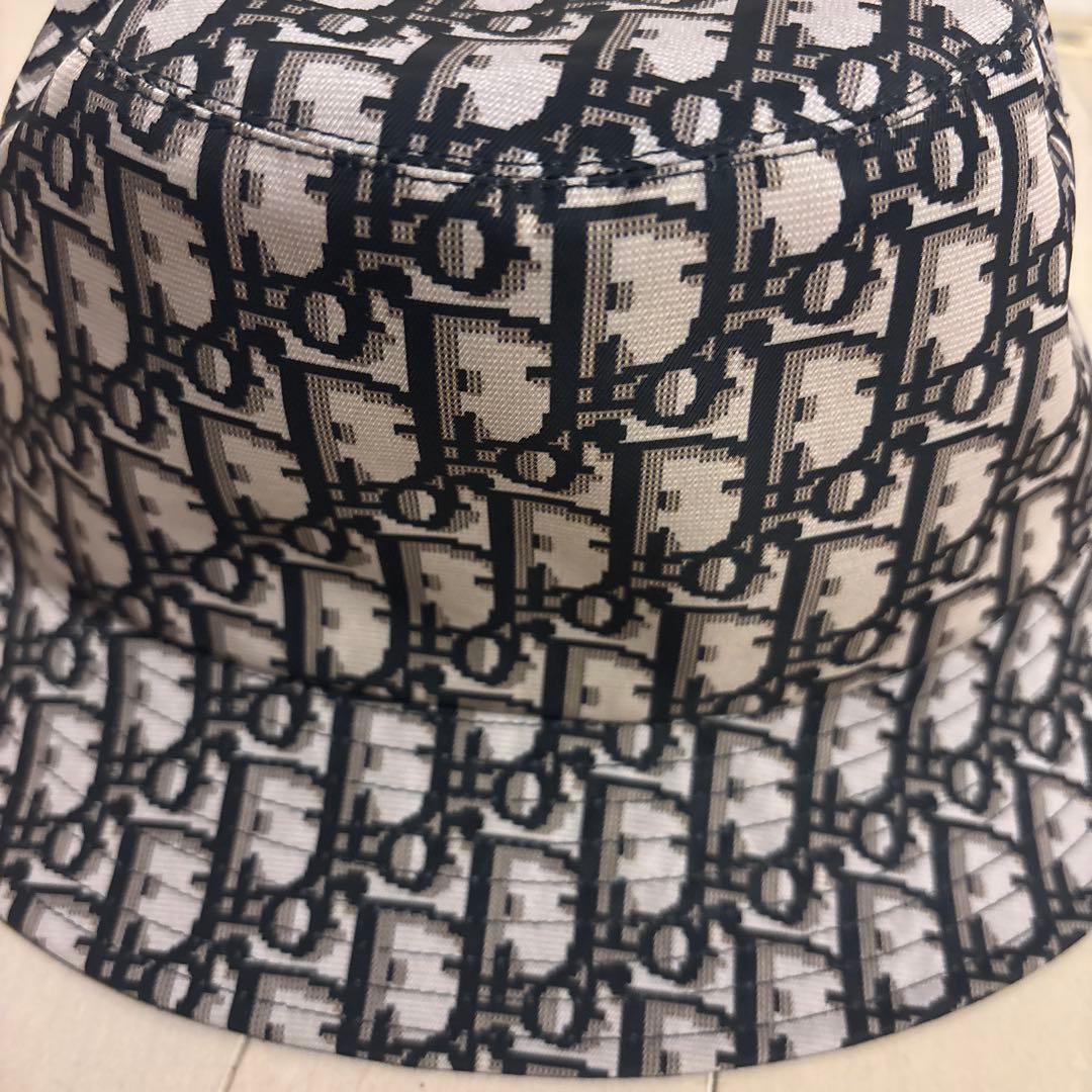 最安値DIORリバーシブルバケットハット