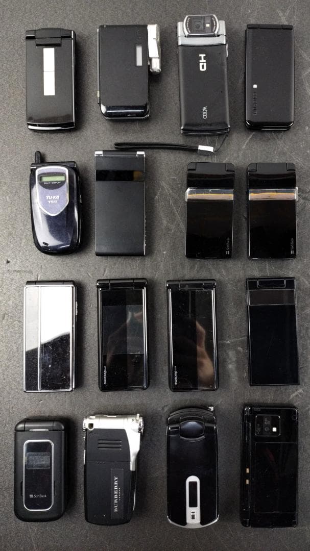 ジャンク品 ガラケー 68台 約7kg セット まとめ