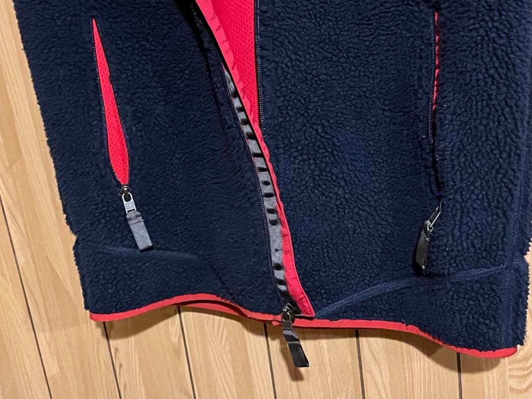 patagonia フリースベスト M ネイビー/レッド レトロX