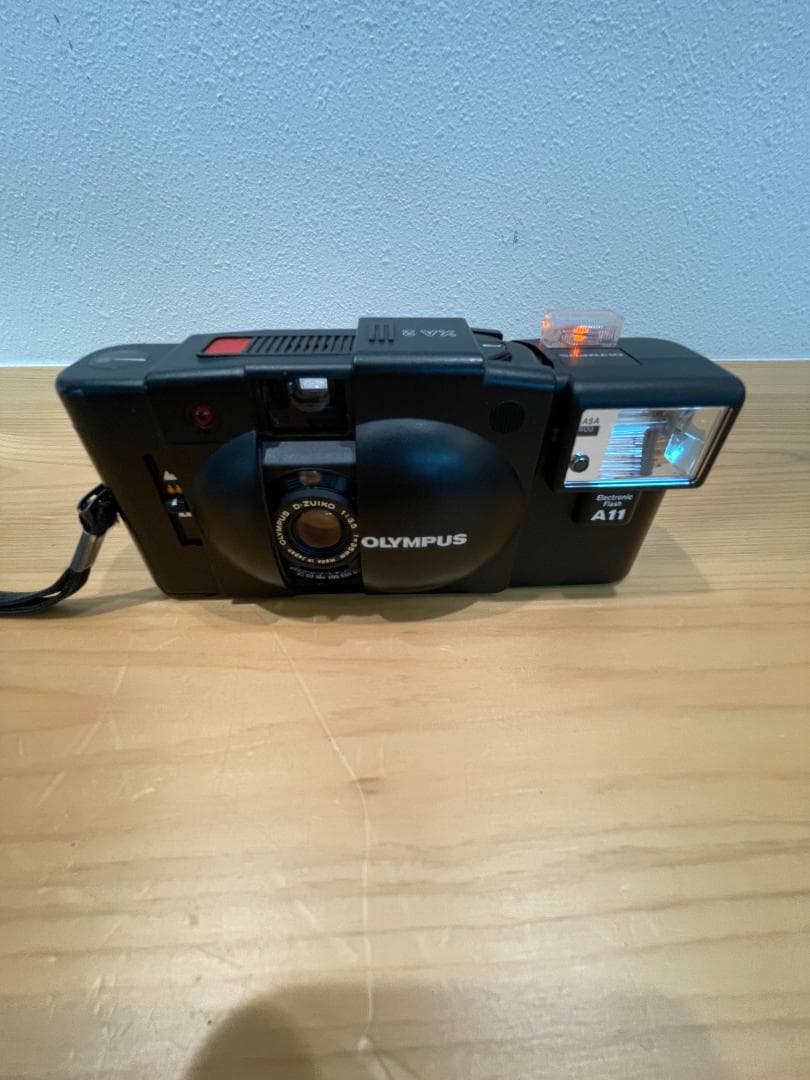 【動作品】OLYMPUS XA2 A11 オリンパス フィルムカメラ ケース付き