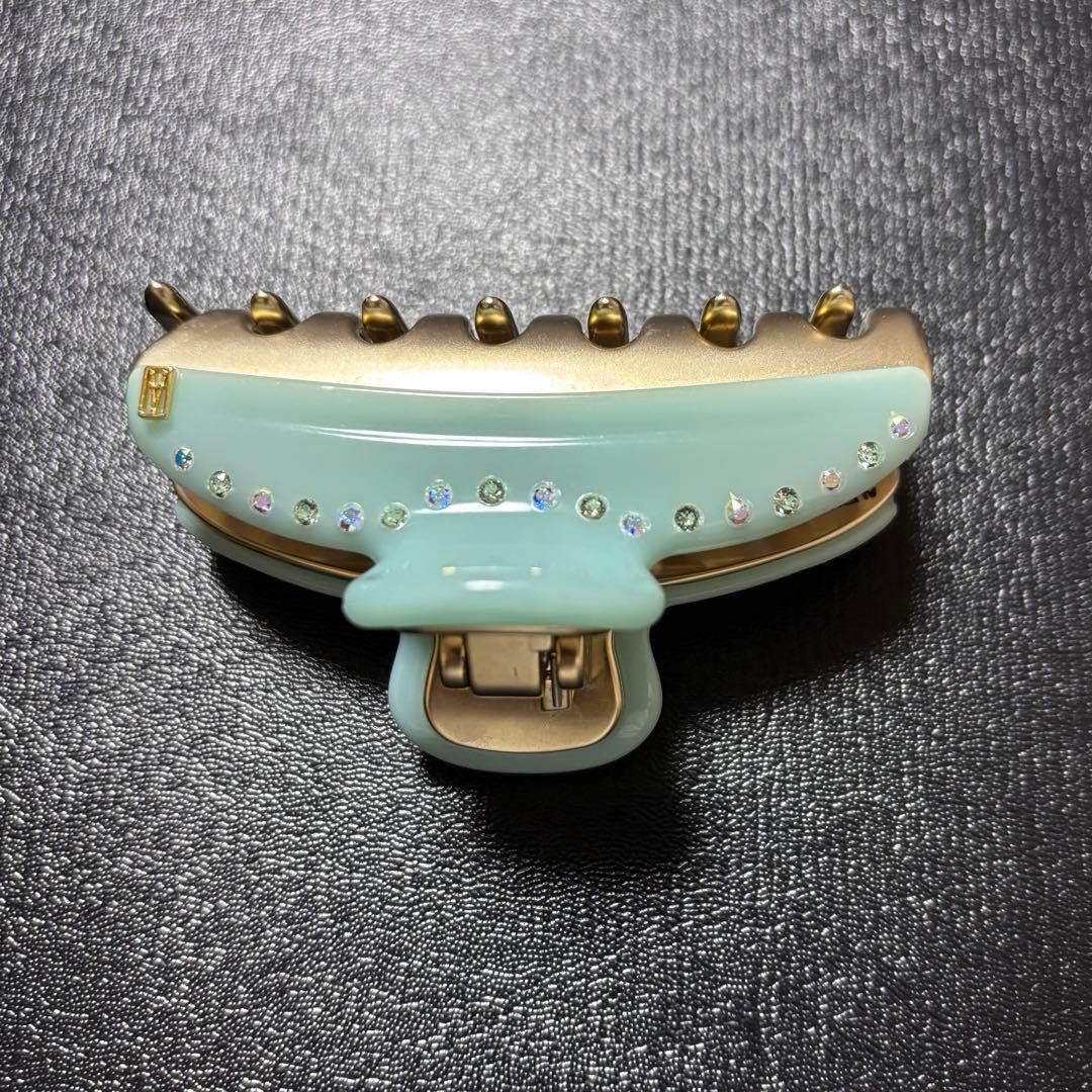 Alexandre de Paris（アレクサンドルドゥパリ） ヘアクリップ