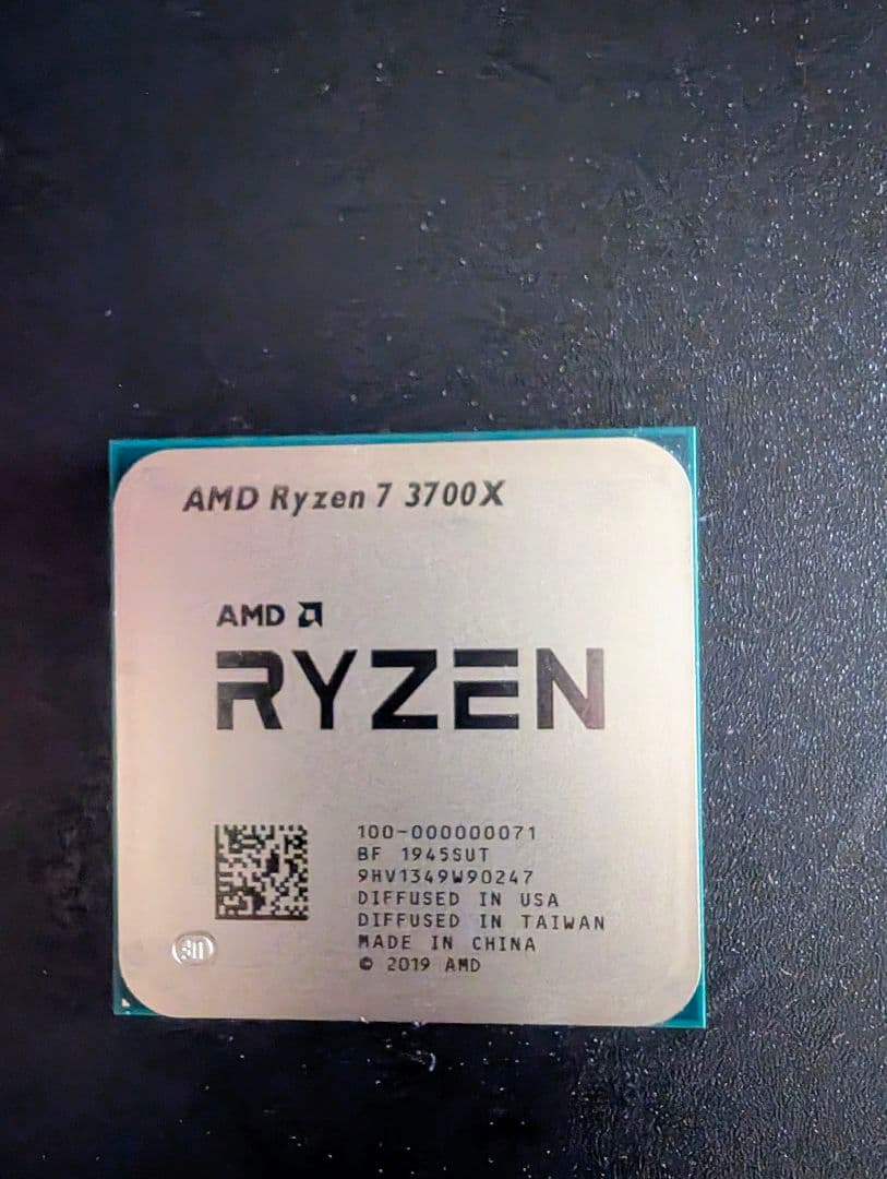 AMD Ryzen 7 3700X CPU 中古