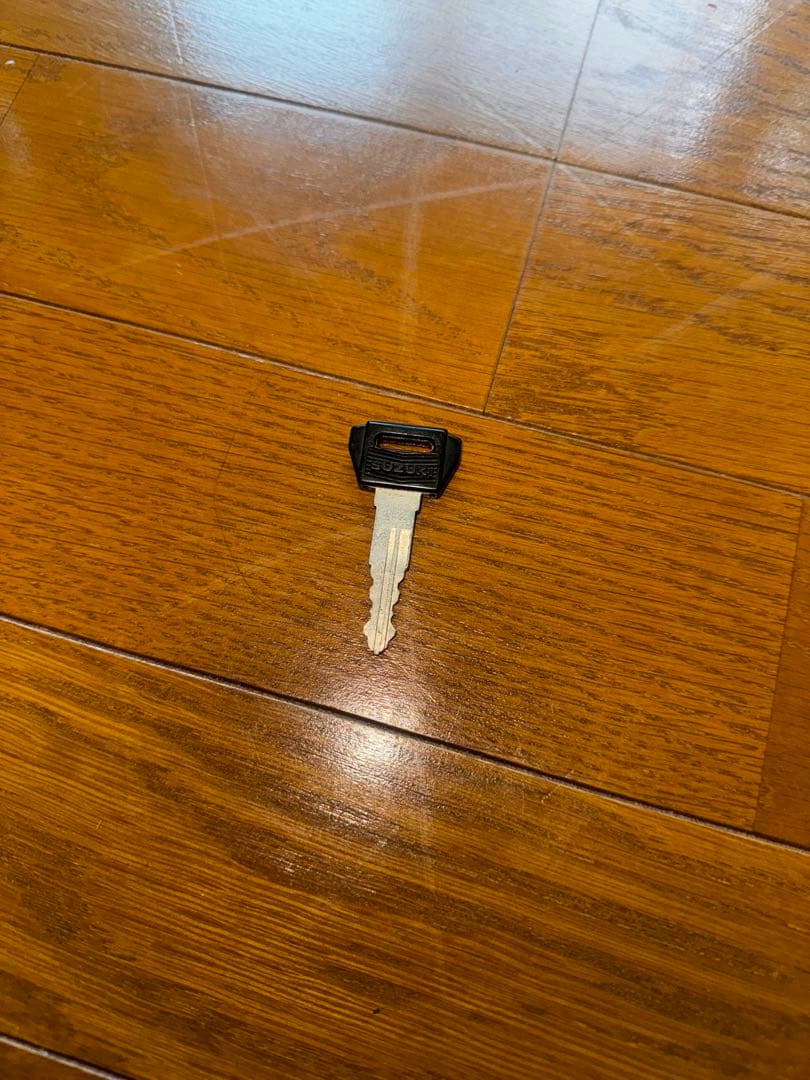 sr400 キャブ車タンク　RH01J