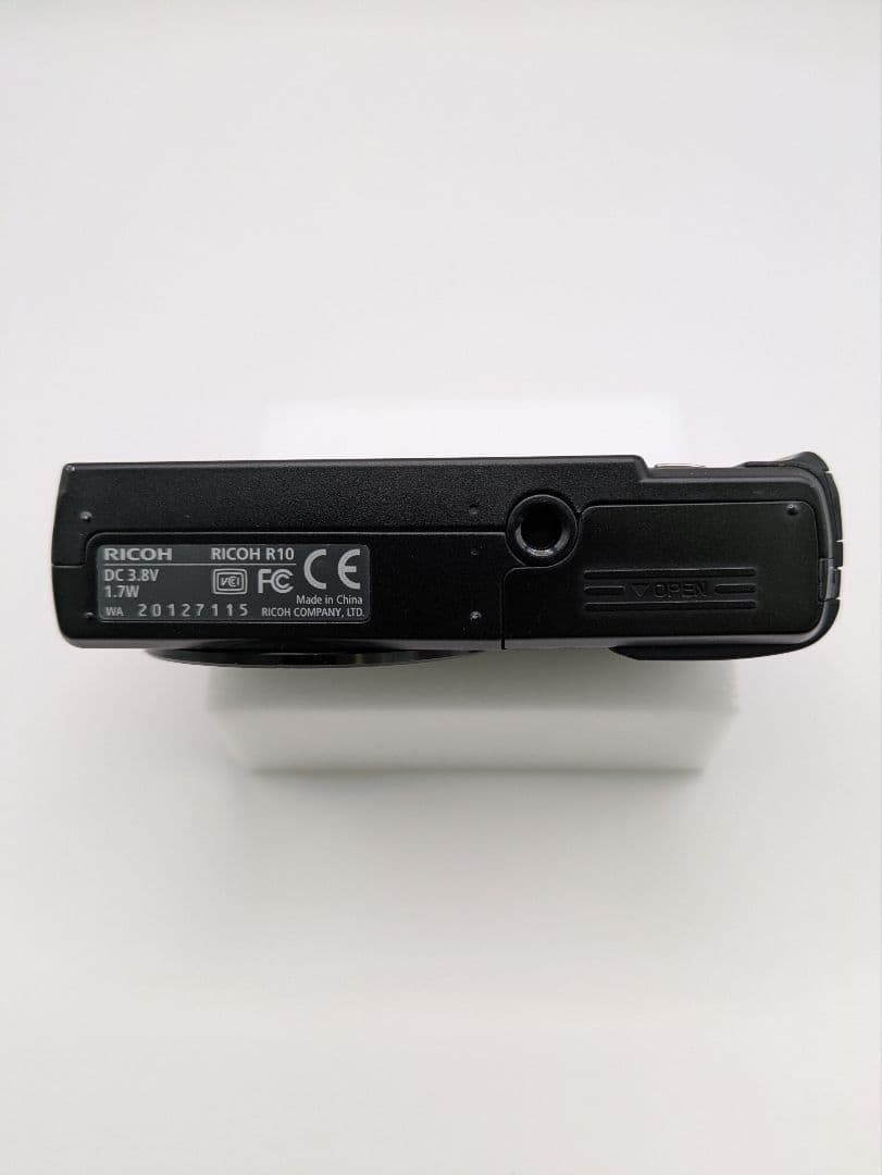 RICOH R10 コンパクトデジタルカメラ 7.1倍ズーム