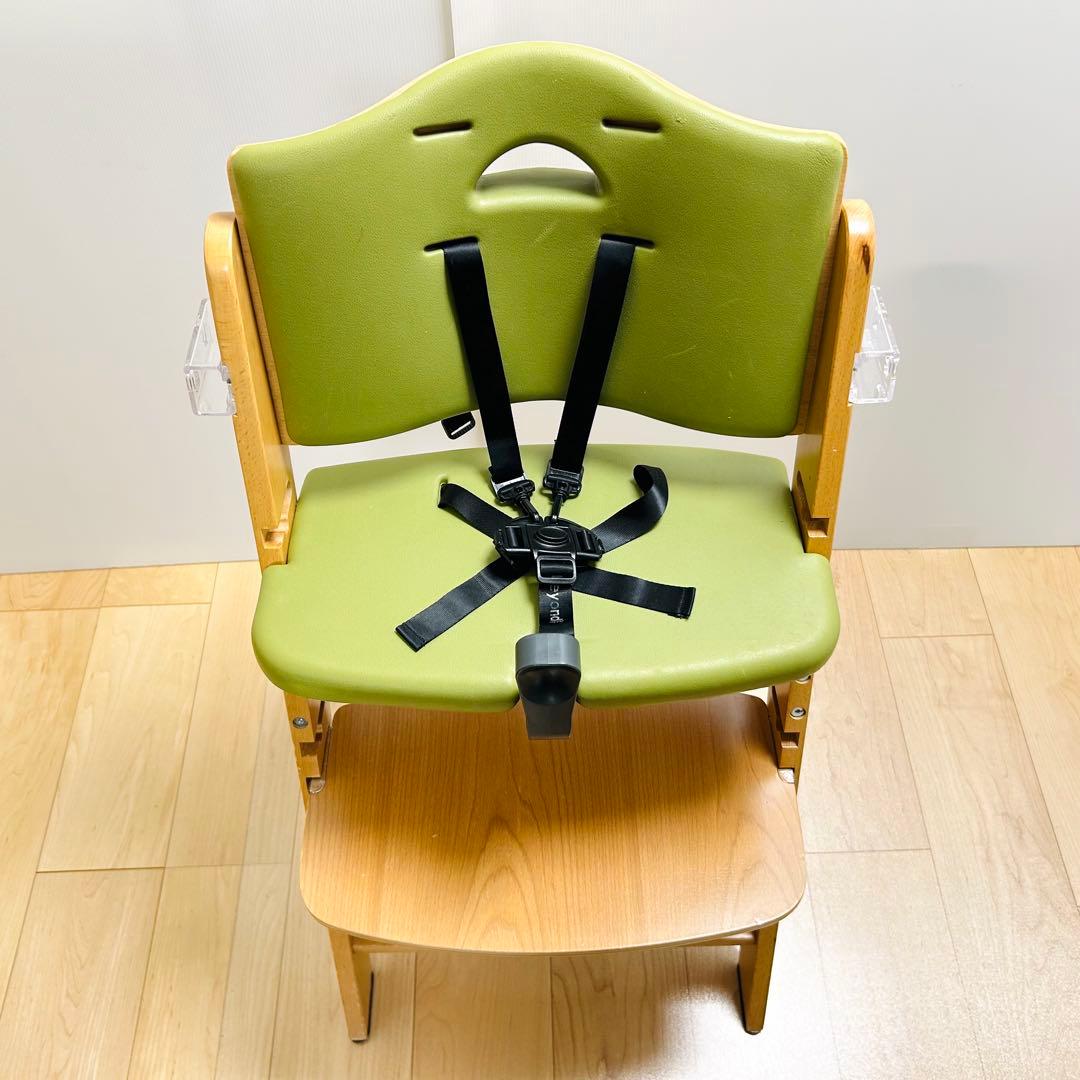 良品 ビヨンド ジュニア ハイチェア Abiie オリーブ beyond 木製