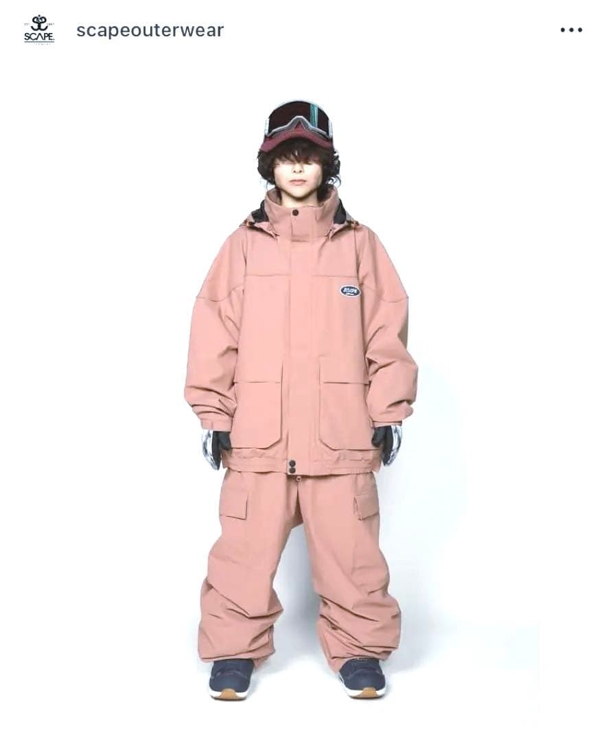 まーちゃんさん専用　新品未使用　スノーボードウェア SCAPE スノーウェア