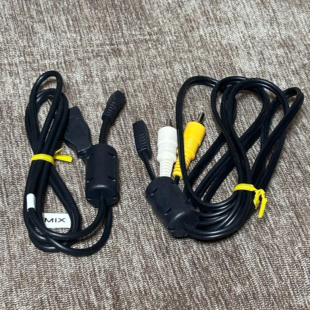 【箱付き　動作品】Panasonic パナソニック LUMIX DMC-FS7