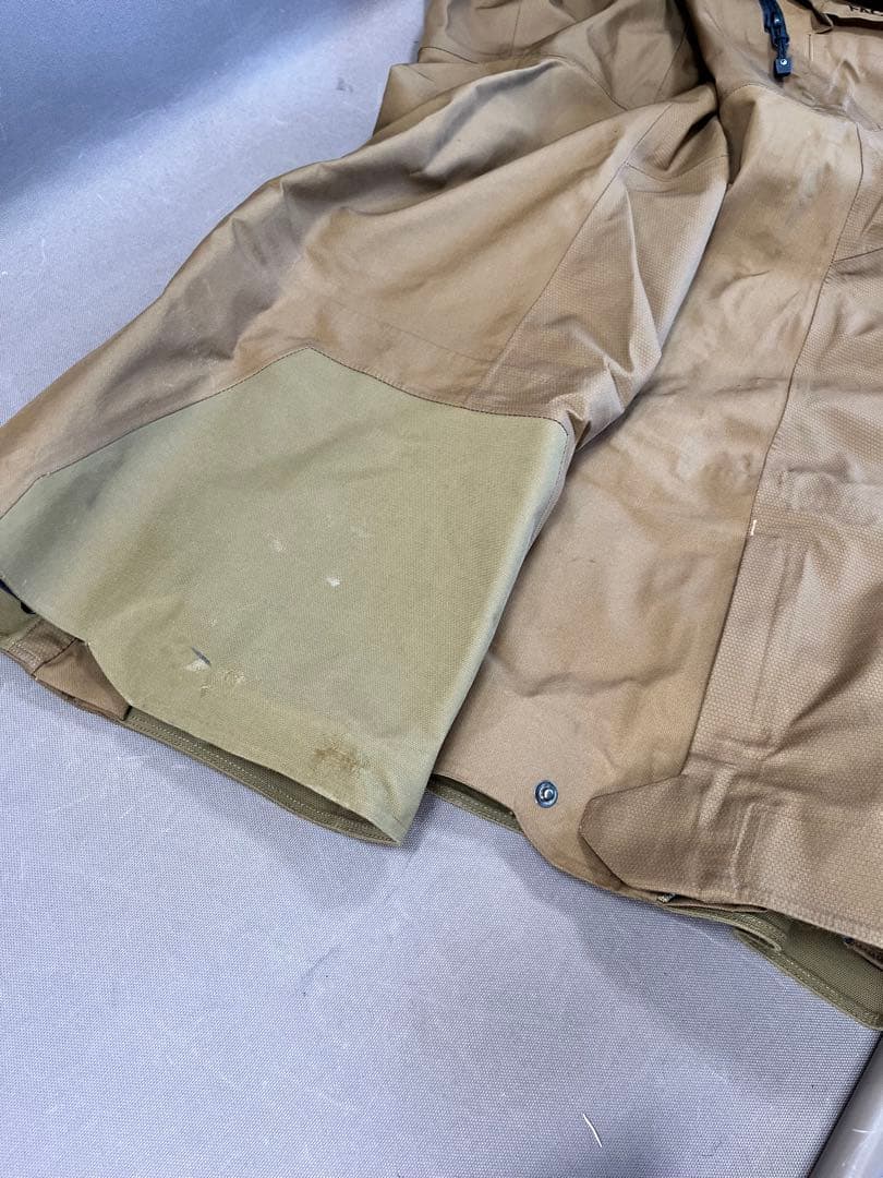 ノースフェイス　男性用　バックカントリーウエア　Lサイズ　カモフラ