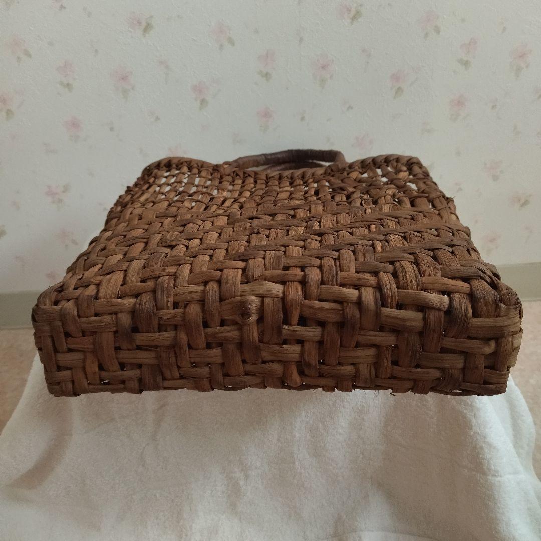 NICO　棚編み山葡萄のかごバッグ