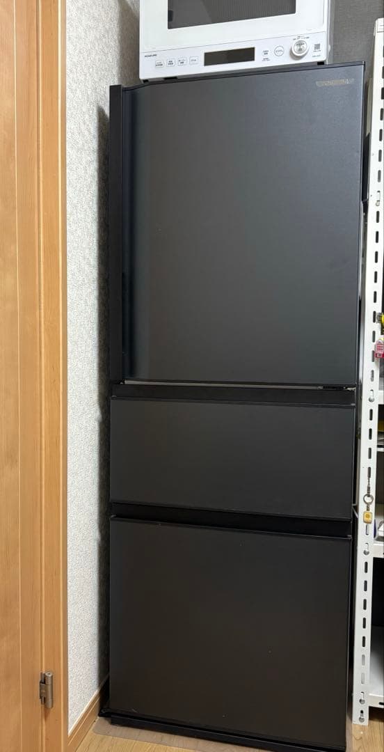 【値引可】TOSHIBA ノンフロン冷凍冷蔵庫 GR-V33SC