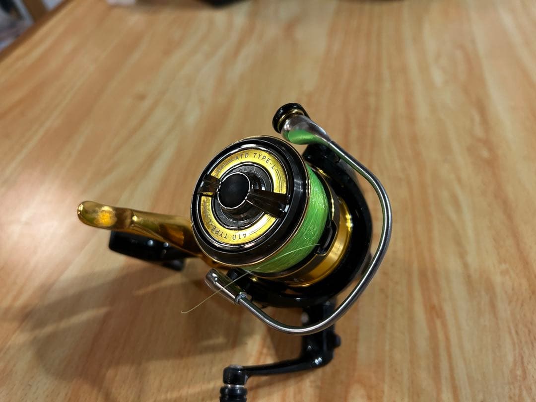 ダイワ 22トーナメントiso 2500XH-LBD