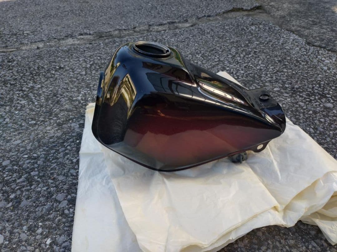 YAMAHA TW200 TW225 純正 タンク 燃料コック付き