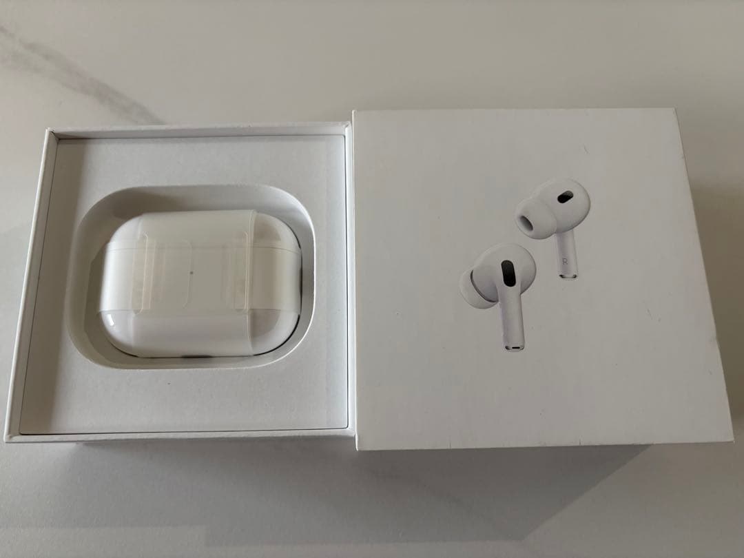 【美品】Apple正規 AirPods Pro（第2世代） USB-C