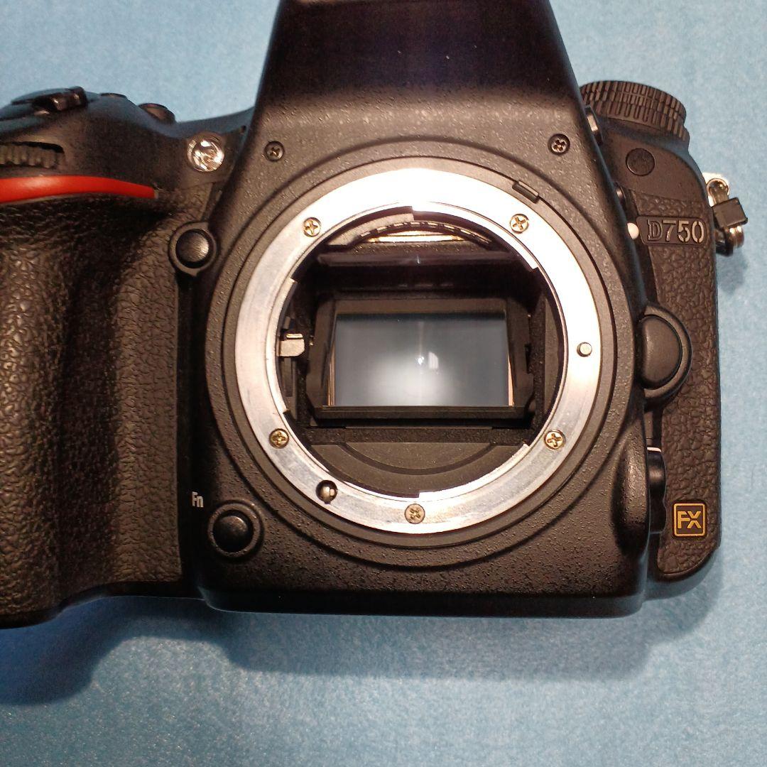 ニコンD750FX フルサイズ