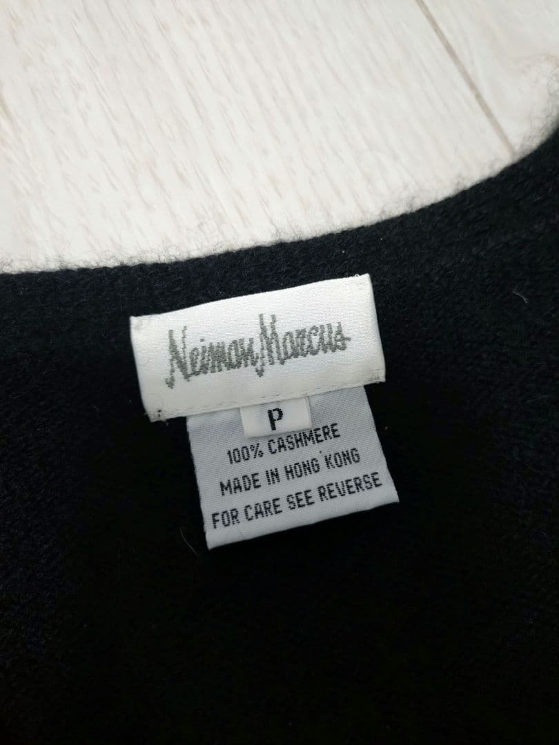 お値下げNeiman Marcus ニーマンマーカス カシミヤ100%ワンピース