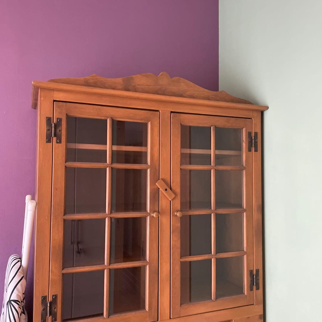 アンファン　食器棚 木製ガラス扉付きキャビネット