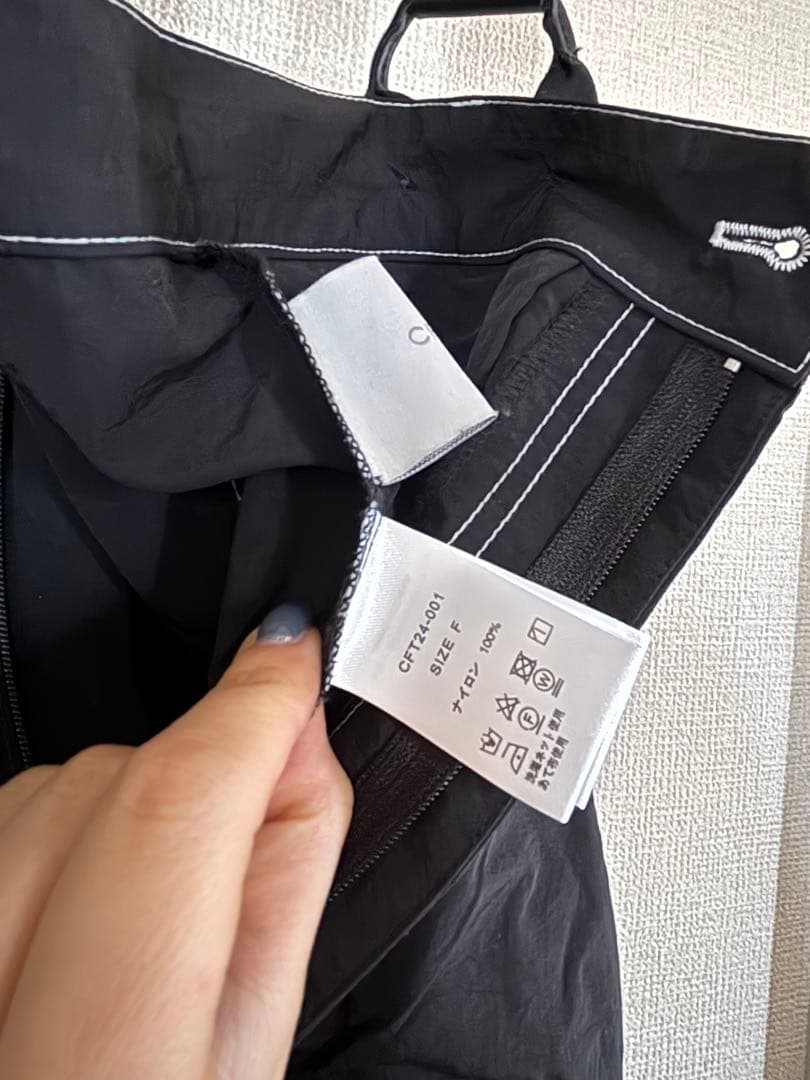 cft. ステッチサスペンダーカーゴパンツ ブラック