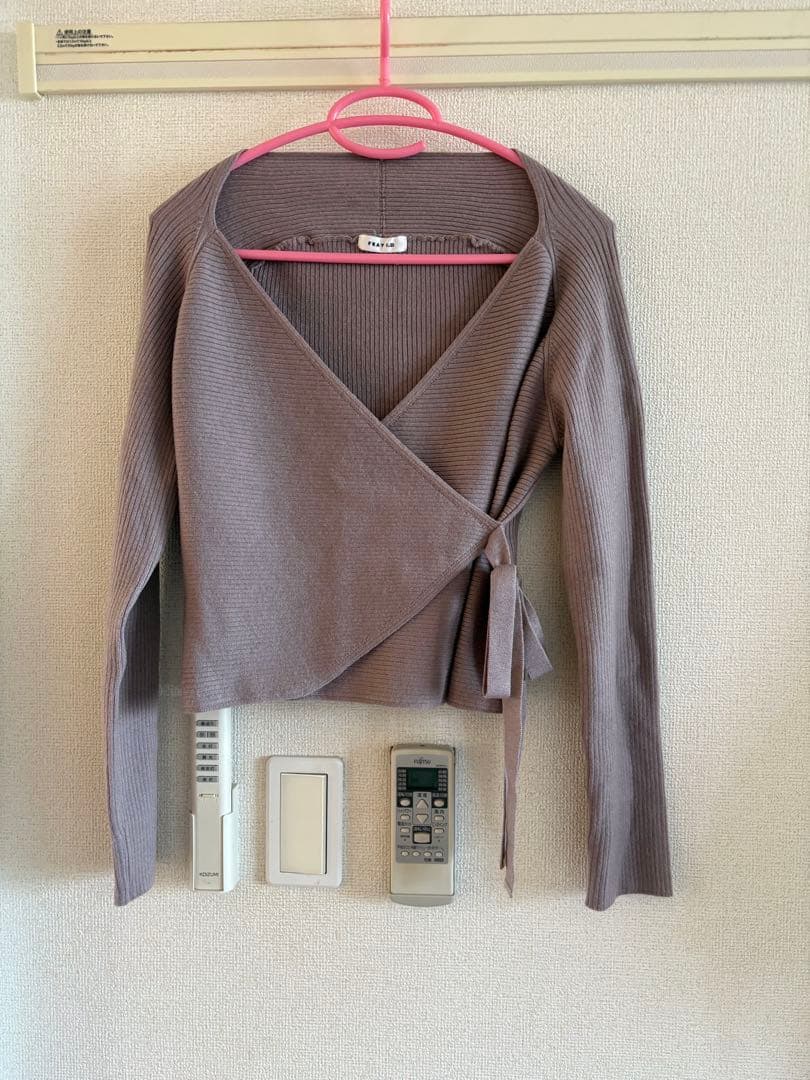 美品　FRAY I.D ニットドッキングカシュクールワンピース　ピンク