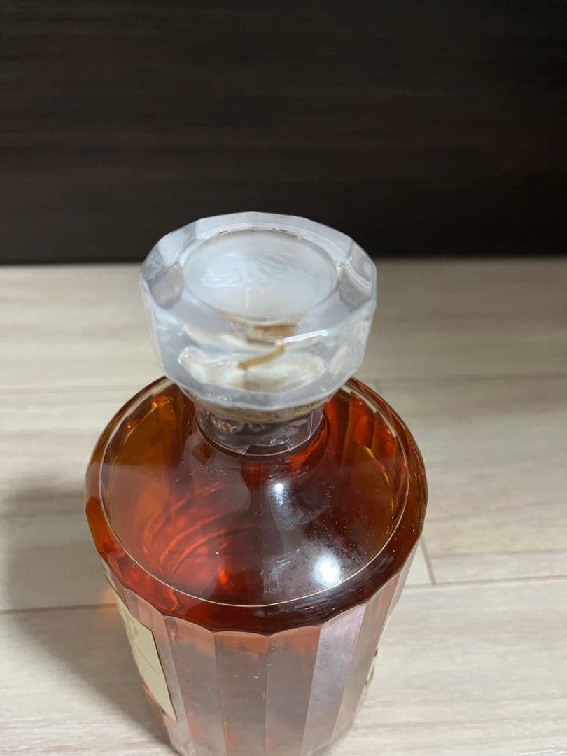 サントリー響12年瓶700ml