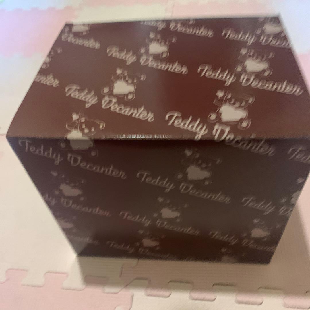 テディベアデカンター ハート抱き