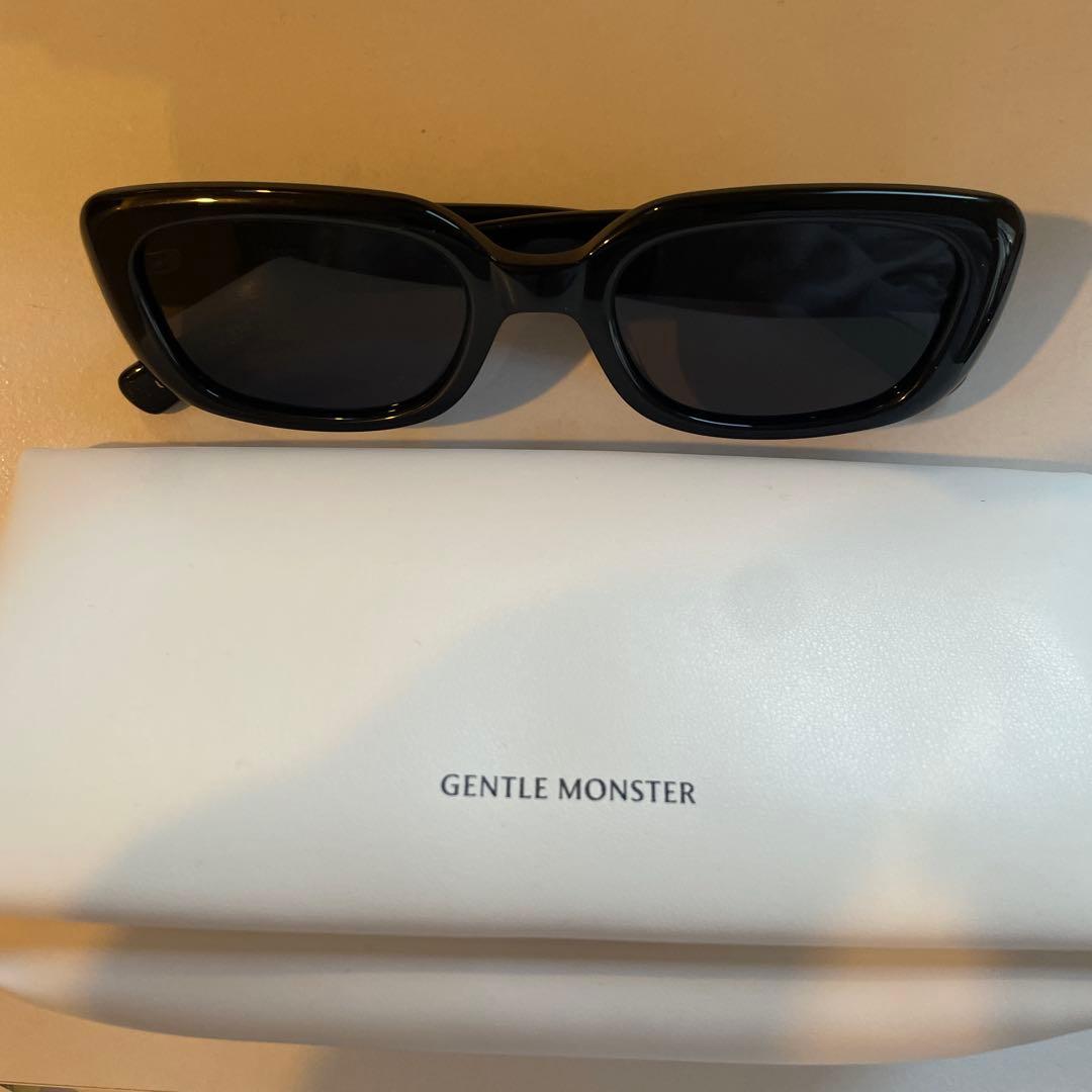 小物 GENTLE MONSTER