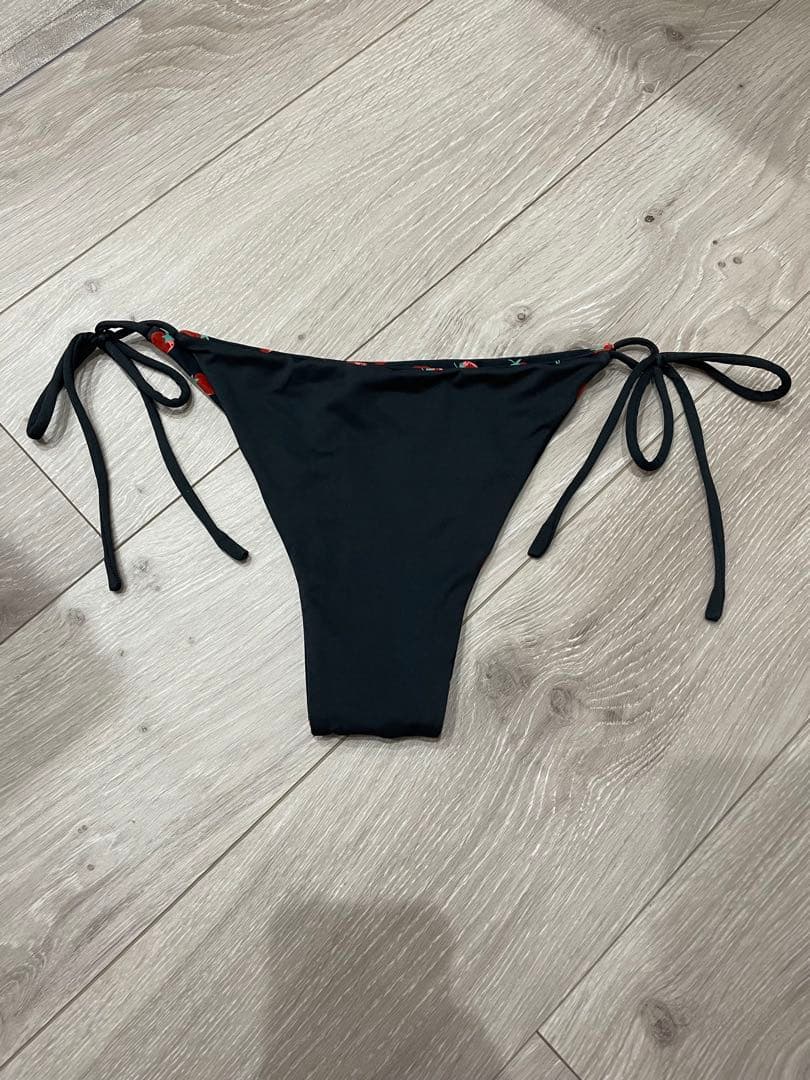 ロージールーチェ×ALEXIASTAM コラボビキニ M ボトムのみ