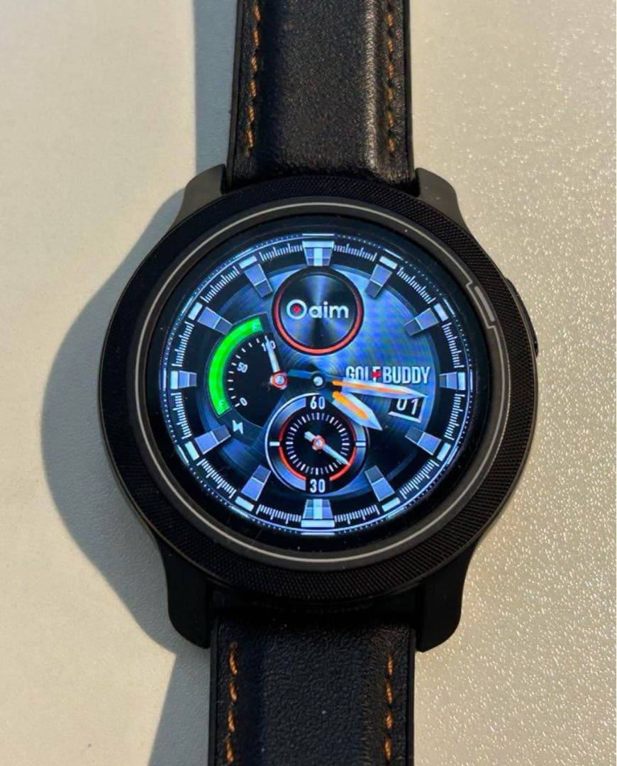 GOLF BUDDY aim W12 ゴルフ用GPSウォッチ　高低差補正有り