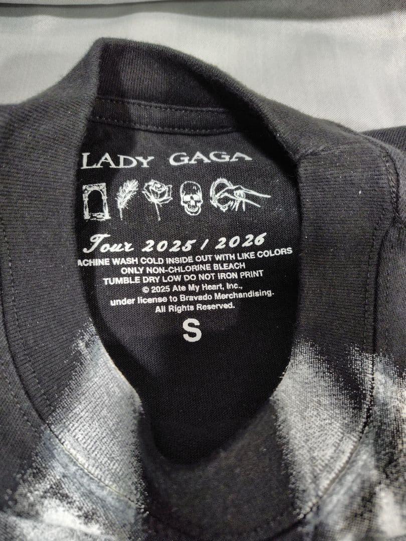レディガガ LADY GAGA MAYHEM ツアーTシャツ S