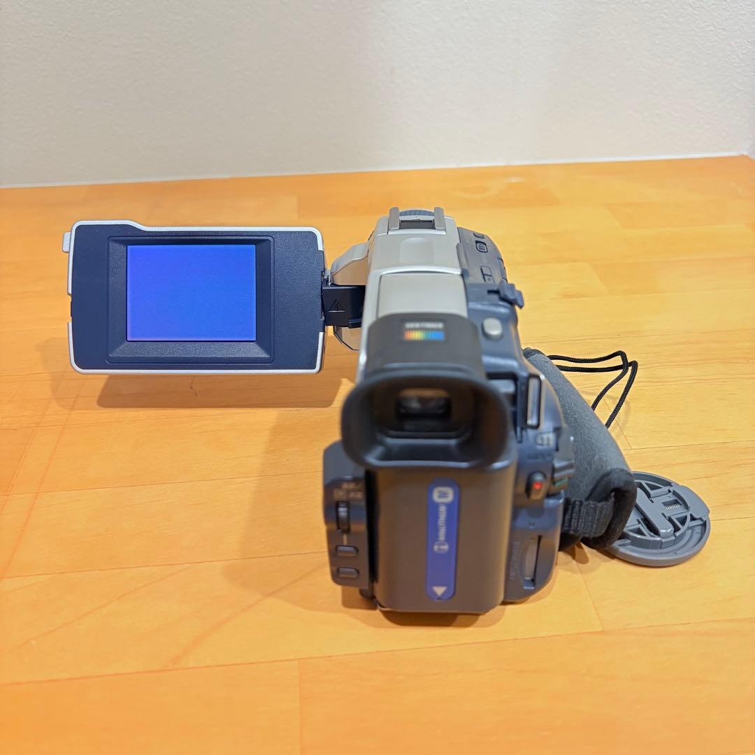SONY DCR-TRV18ビデオ　カメラ　ハンディカム　ソニー