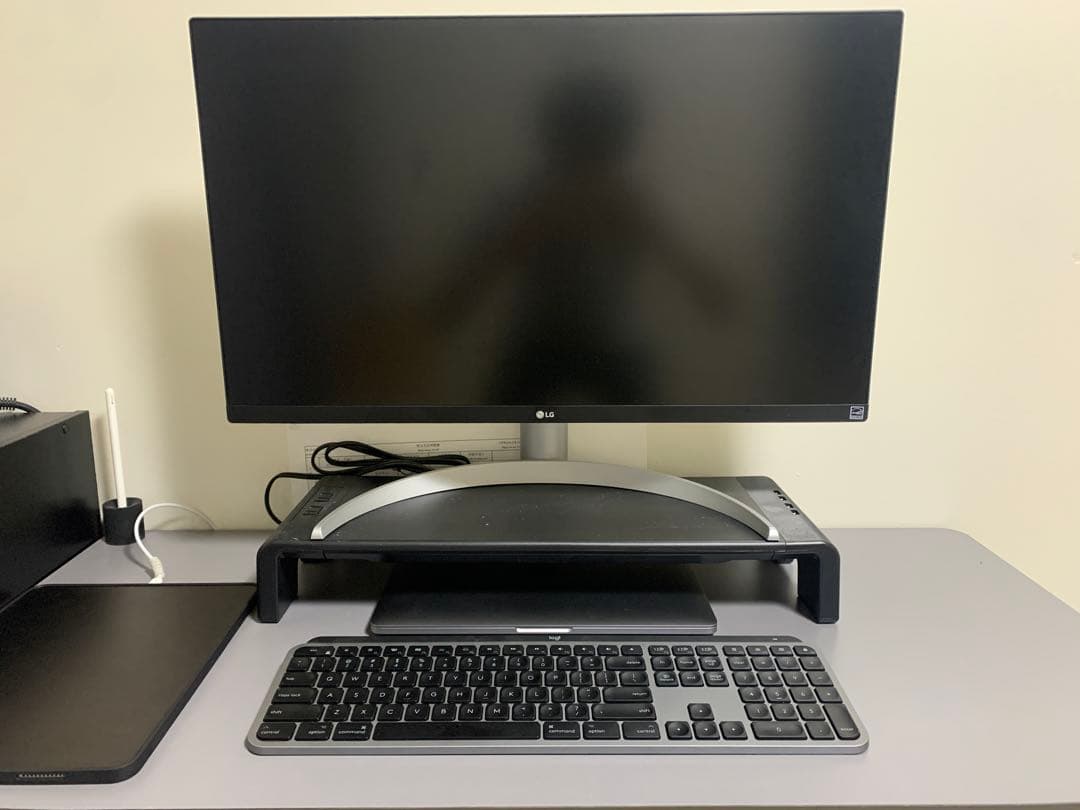 LG 27インチ 4K モニター　27UP850W-N