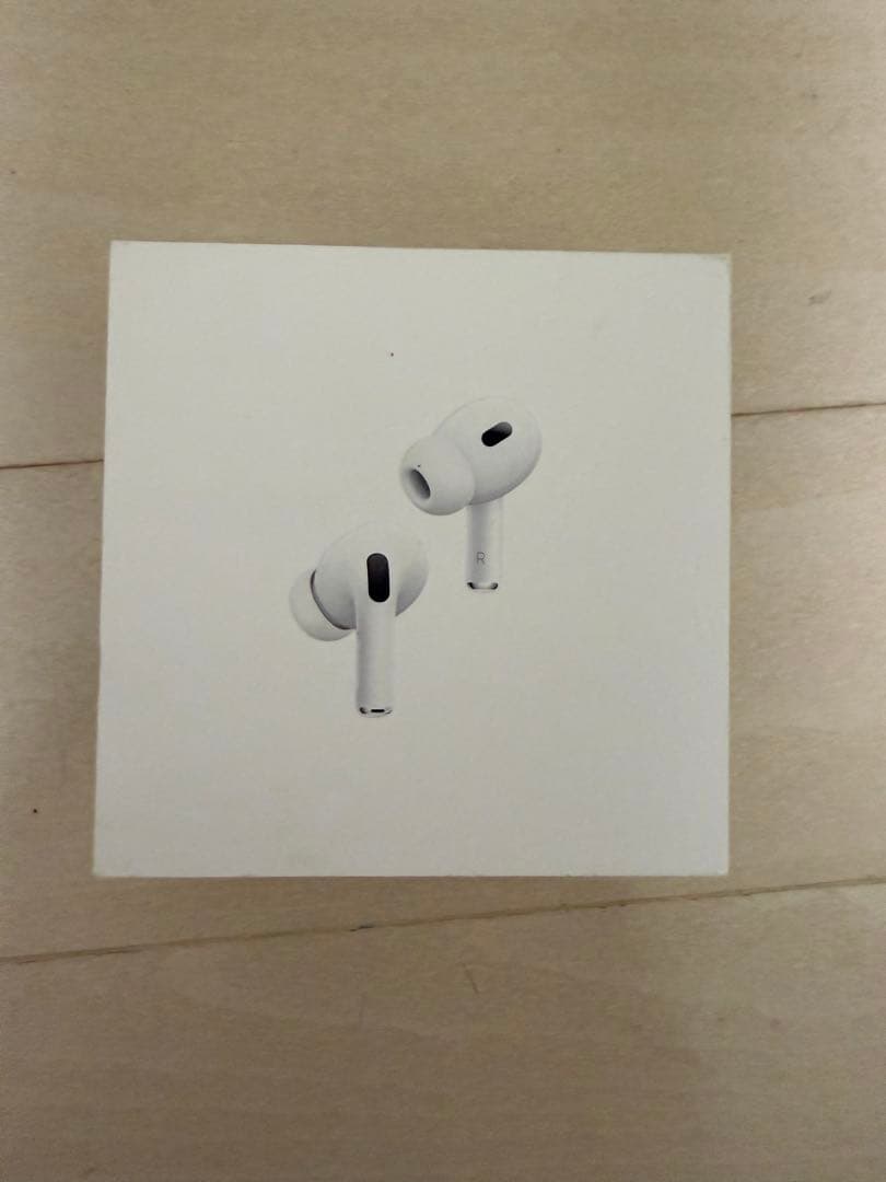 AirPods Pro 2本体 ホワイト 充電ケース付き いくらで欲しい❓❓