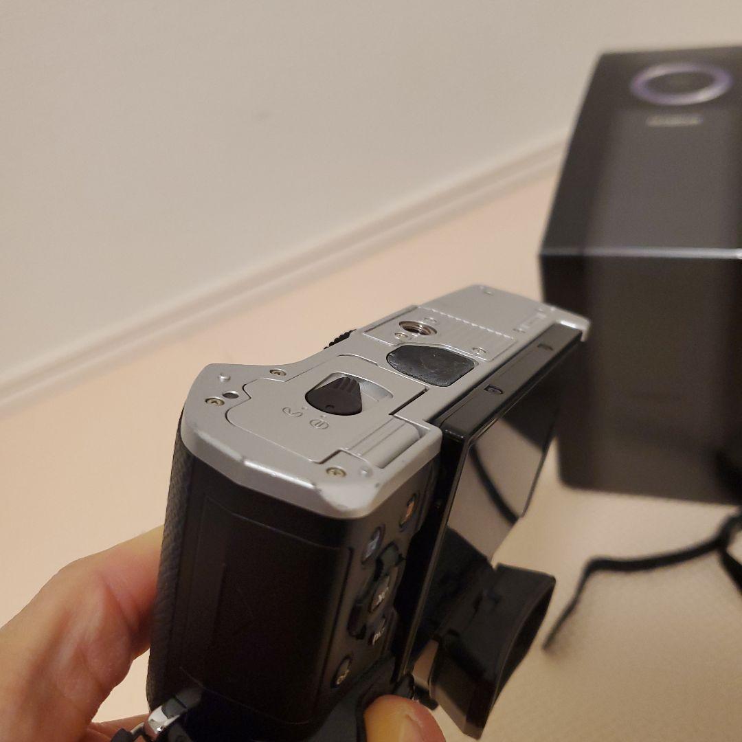 OLYMPUS OM-D E-M5 Mark III 本体