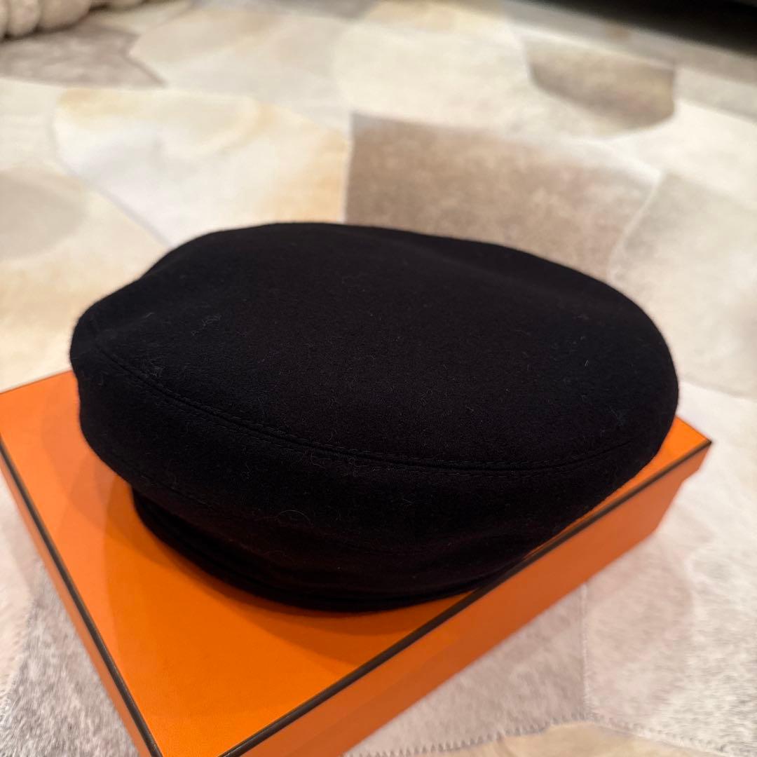 エルメス　黒のカシミヤ　ベレー帽