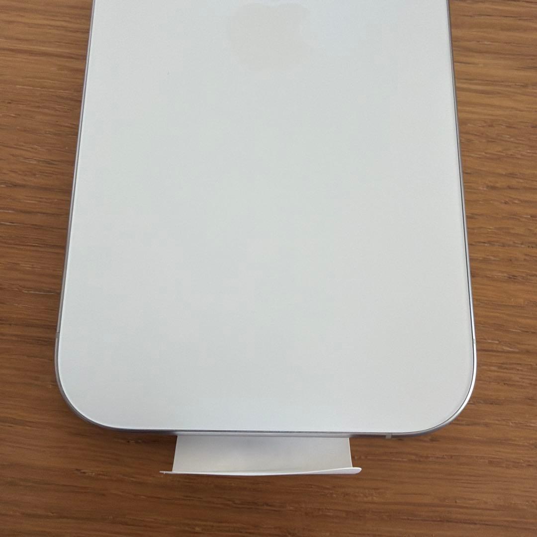 おまけ付き iPhone16Pro 1TB 国内simフリー ホワイトチタニウム